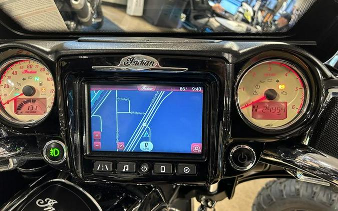 2018 Indian Motorcycle® Roadmaster® ABS Thunder Black