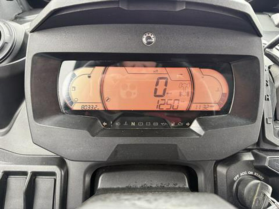 2021 Can-Am Defender Max Limited HD10