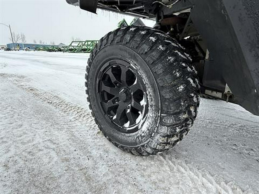 2021 Can-Am Defender Max Limited HD10