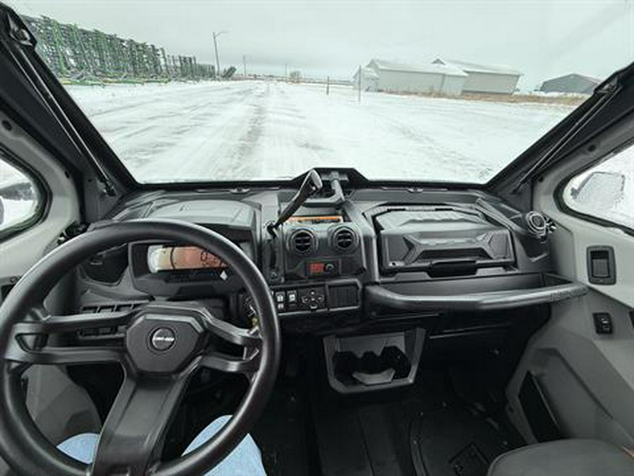 2021 Can-Am Defender Max Limited HD10