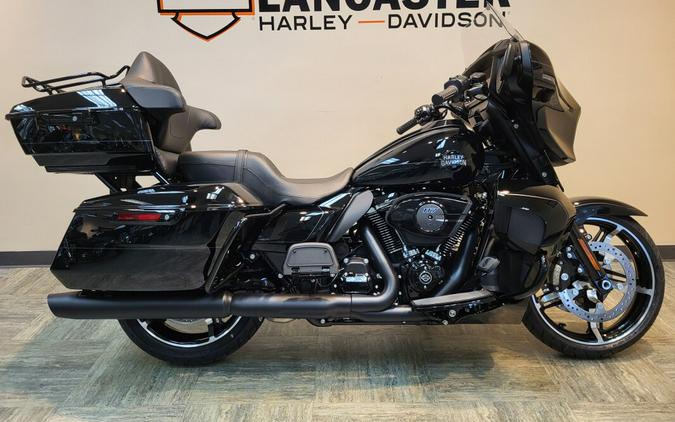 2025 Harley-Davidson Street Glide® Ultra Vivid Black FLHXU
