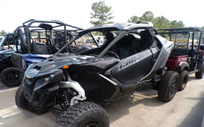 2024 Can-Am® Maverick R X RS Triple Black