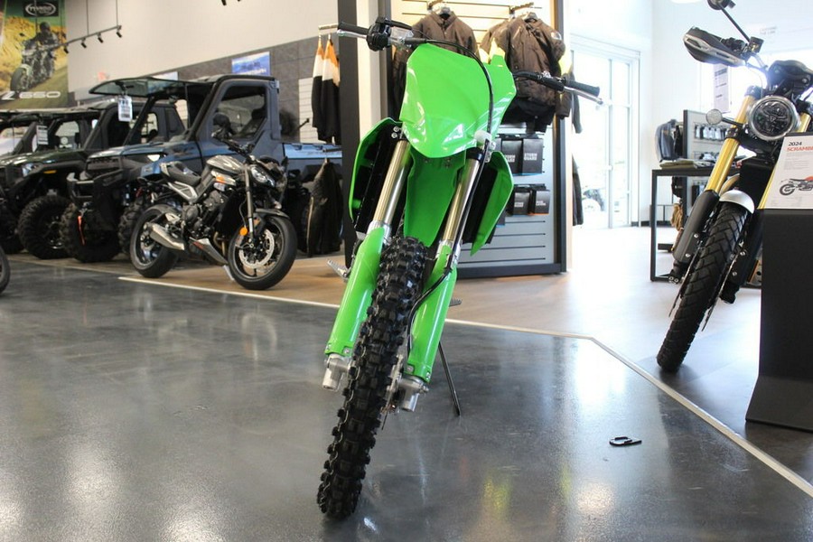 2025 Kawasaki KXT 112