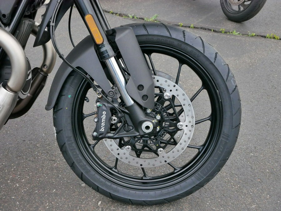 2025 Moto Guzzi V85 Strada