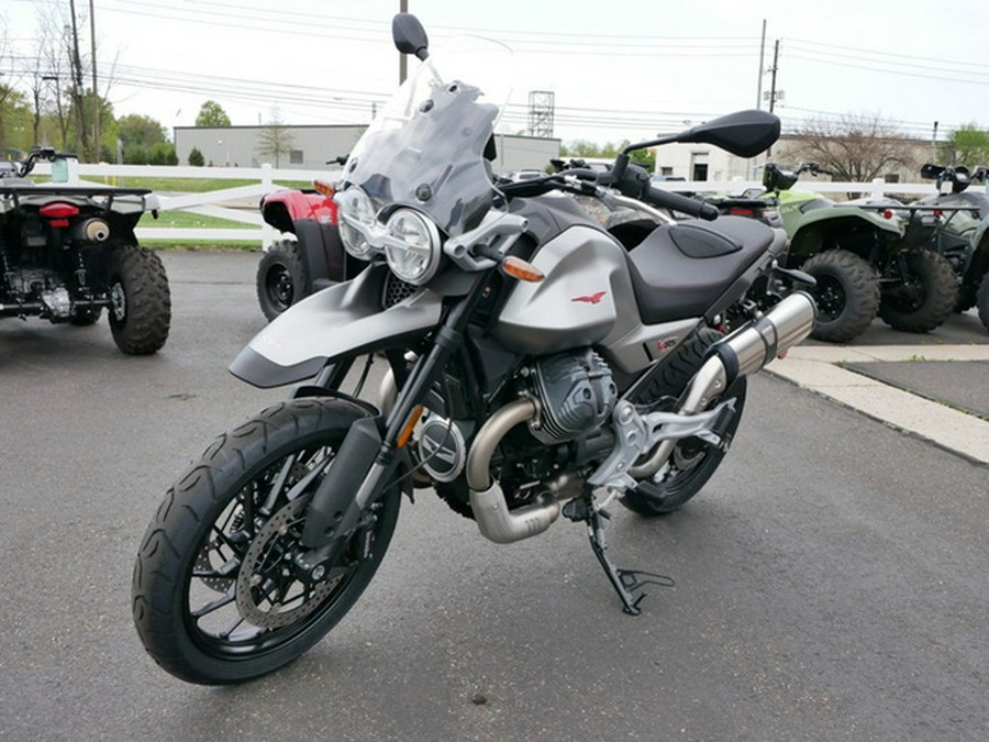 2025 Moto Guzzi V85 Strada