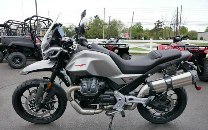2025 Moto Guzzi V85 Strada