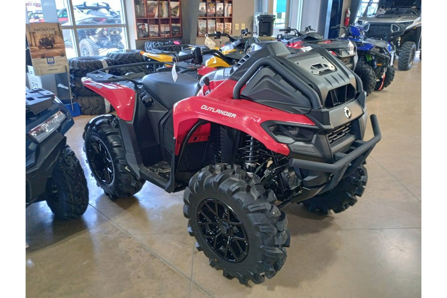 2024 Can-Am Outlander X MR 700 Red