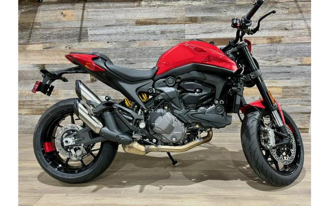 2024 Ducati MONSTER 950 (LOWERED 20mm)