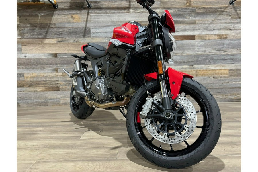 2024 Ducati MONSTER 950 (LOWERED 20mm)