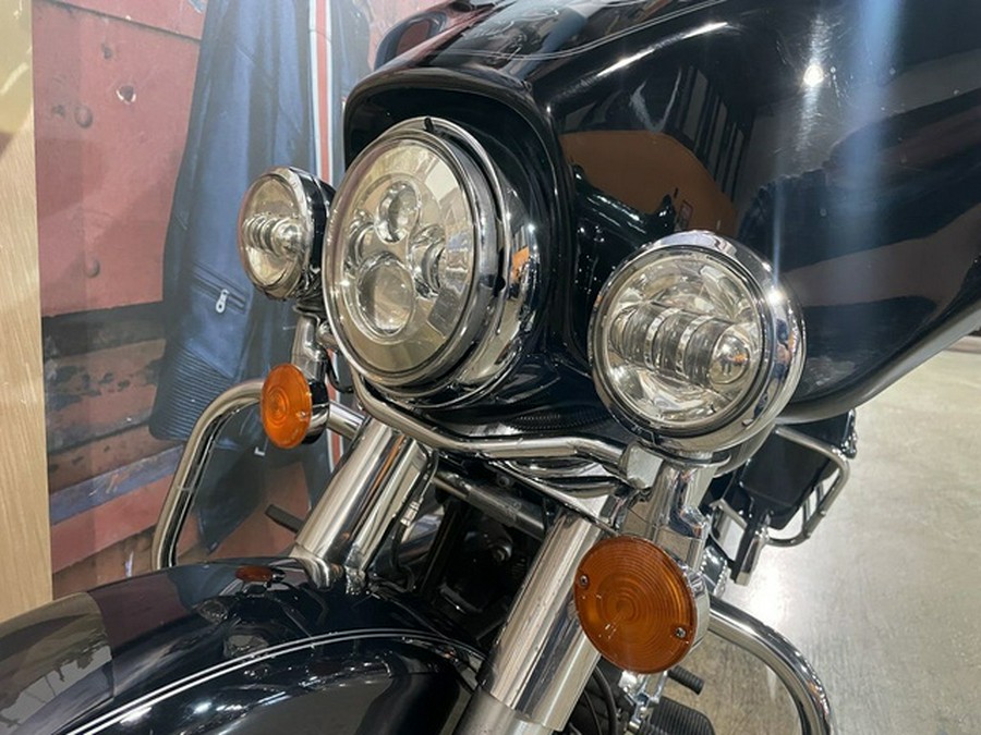 2012 Harley-Davidson FLHTC - Electra Glide Classic