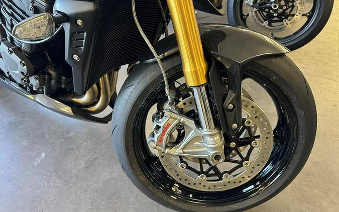 2025 Triumph Speed Triple 1200 RS Granite/Triumph Racing Yellow