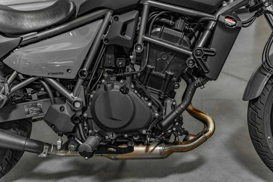 2024 Kawasaki Eliminator® ABS Pearl Storm Gray