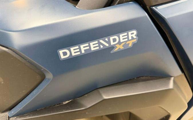 2026 Can-Am Defender MAX XT CAB HD11