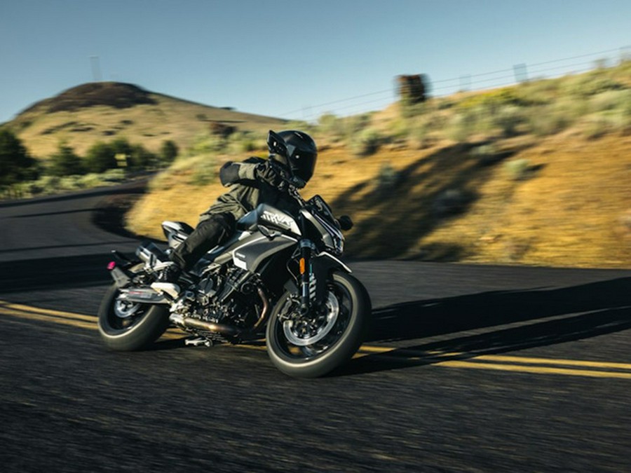 2026 CFMOTO NK 800