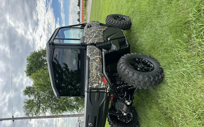 2026 CAN-AM DEFENDER LIMITED HD11