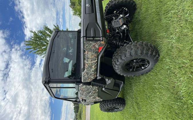 2026 CAN-AM DEFENDER LIMITED HD11