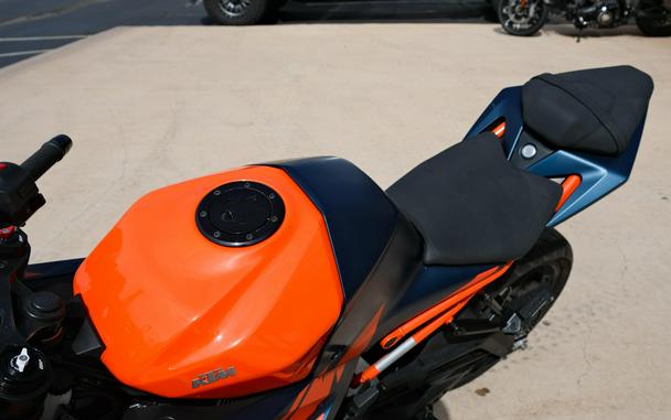 2022 KTM RC 390