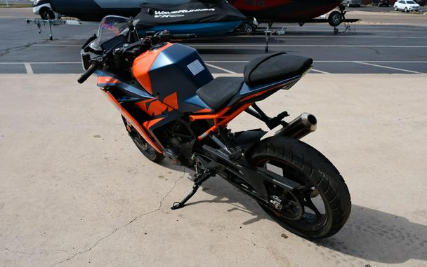 2022 KTM RC 390