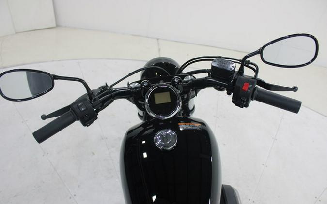 2025 Yamaha Bolt R-Spec