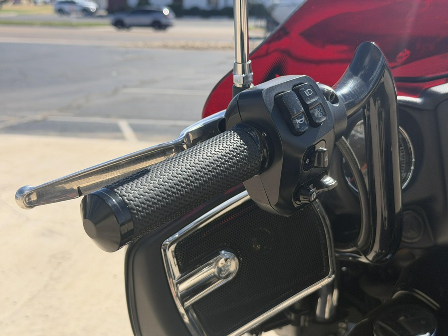 2022 INDIAN MOTORCYCLE CHIEFTAIN BLACK METALLIC 49ST