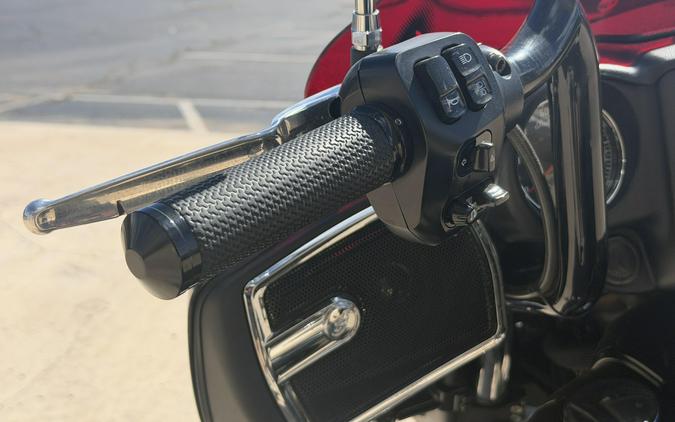 2022 INDIAN MOTORCYCLE CHIEFTAIN BLACK METALLIC 49ST
