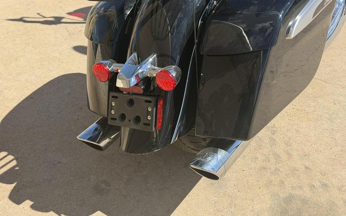 2022 INDIAN MOTORCYCLE CHIEFTAIN BLACK METALLIC 49ST