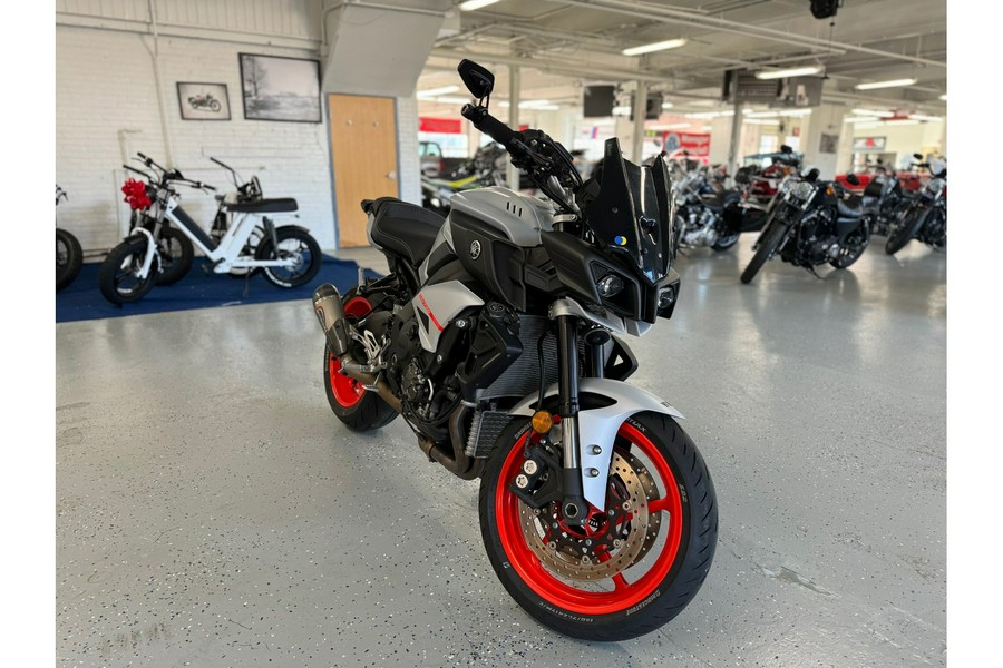 2020 Yamaha MT-10