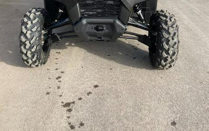 2026 Can-Am Defender MAX DPS CAB HD10