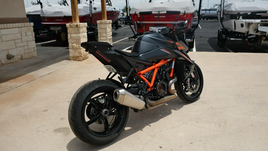 2024 KTM 1390 SUPER DUKE R EVO