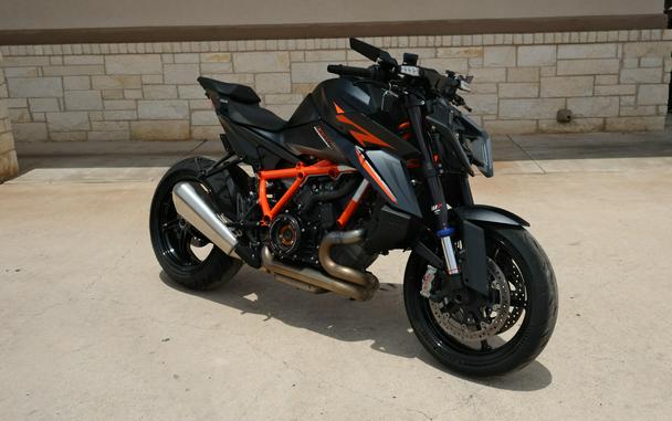2024 KTM 1390 SUPER DUKE R EVO