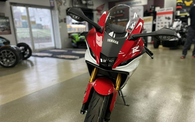 2026 Yamaha YZF R7 70Th Anniversary Edition