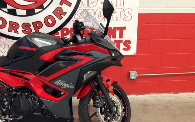 2025 Kawasaki Ninja 500 SE ABS