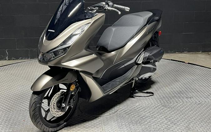 2023 Honda® PCX