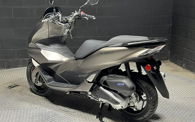 2023 Honda® PCX