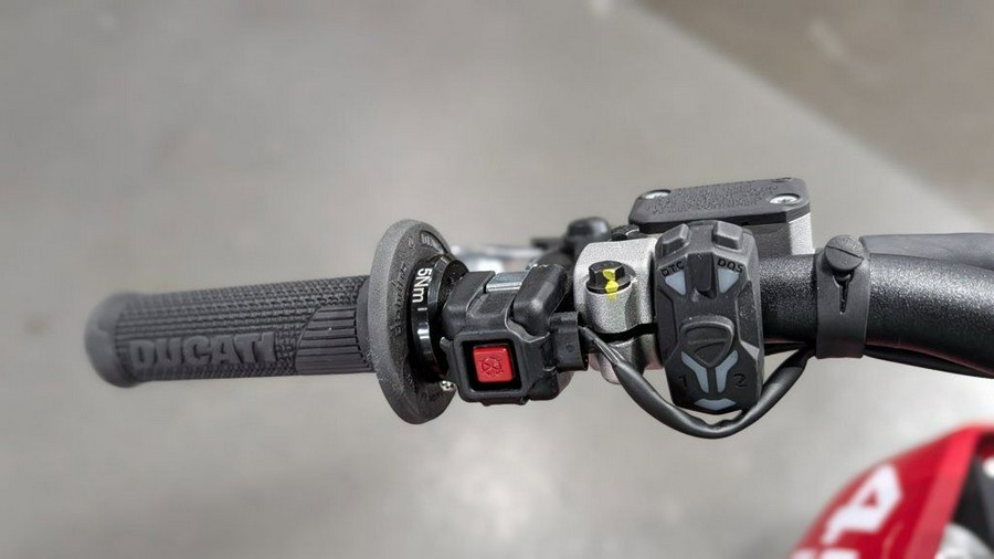 2026 Ducati Desmo450 MX