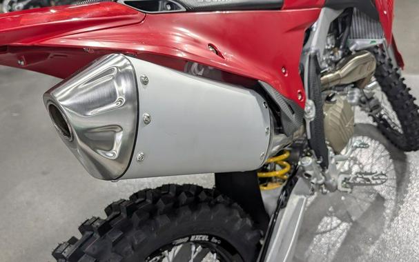 2026 Ducati Desmo450 MX