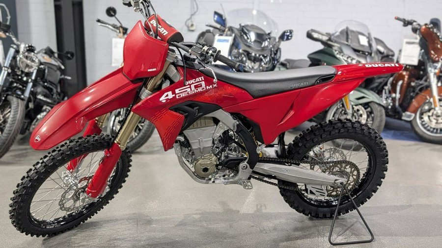 2026 Ducati Desmo450 MX