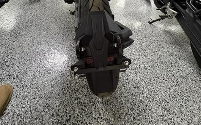 2023 CFMOTO CF300-US - C0585