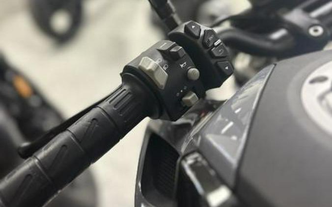 2023 CFMOTO CF300-US - C0585