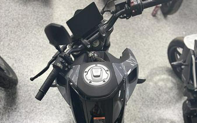 2023 CFMOTO CF300-US - C0585