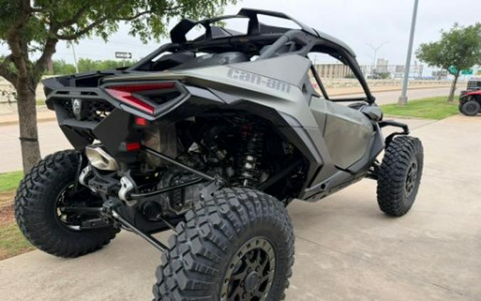 2026 Can-Am Maverick R X RC with Smart-Shox