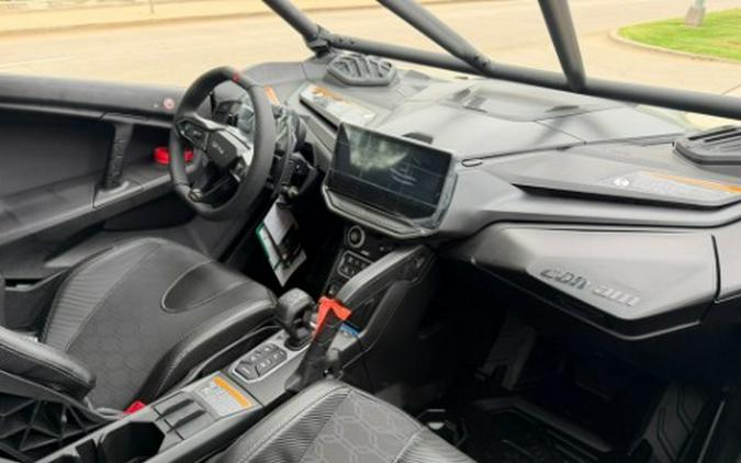 2026 Can-Am Maverick R X RC with Smart-Shox