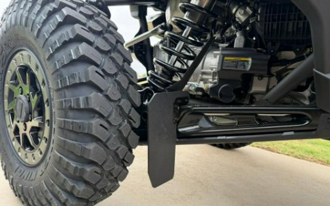 2026 Can-Am Maverick R X RC with Smart-Shox