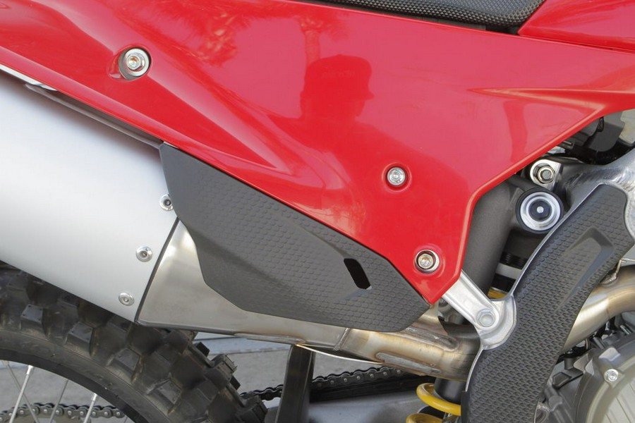 2026 Ducati Desmo450 MX