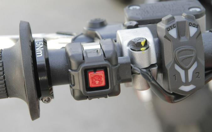 2026 Ducati Desmo450 MX