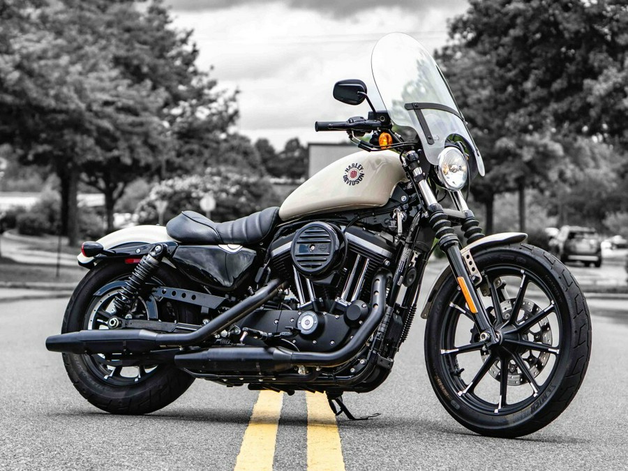 XL 883N 2022 Iron 883