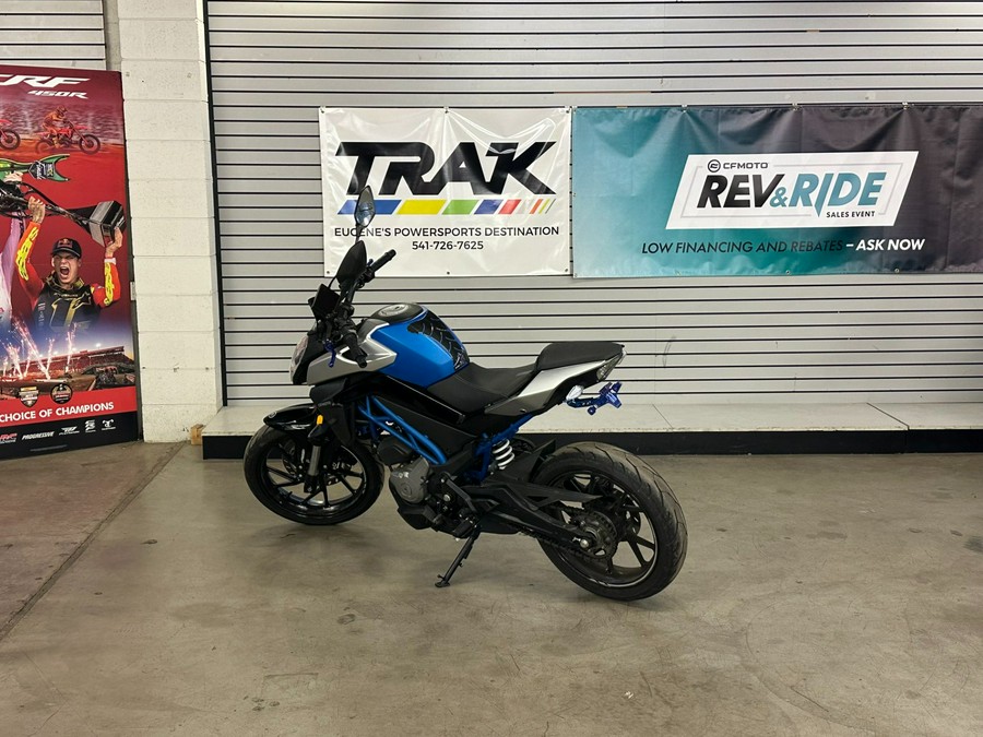 2022 CFMOTO 300NK