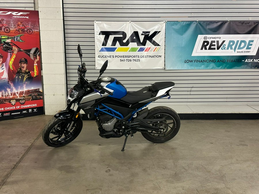 2022 CFMOTO 300NK