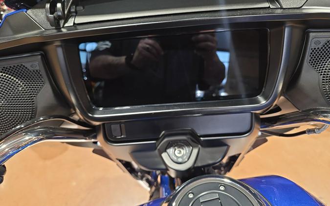 2025 Harley-Davidson® Street Glide® Blue Burst