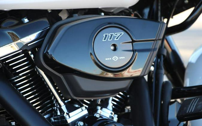 2024 Harley-Davidson® FLTRX - Road Glide®